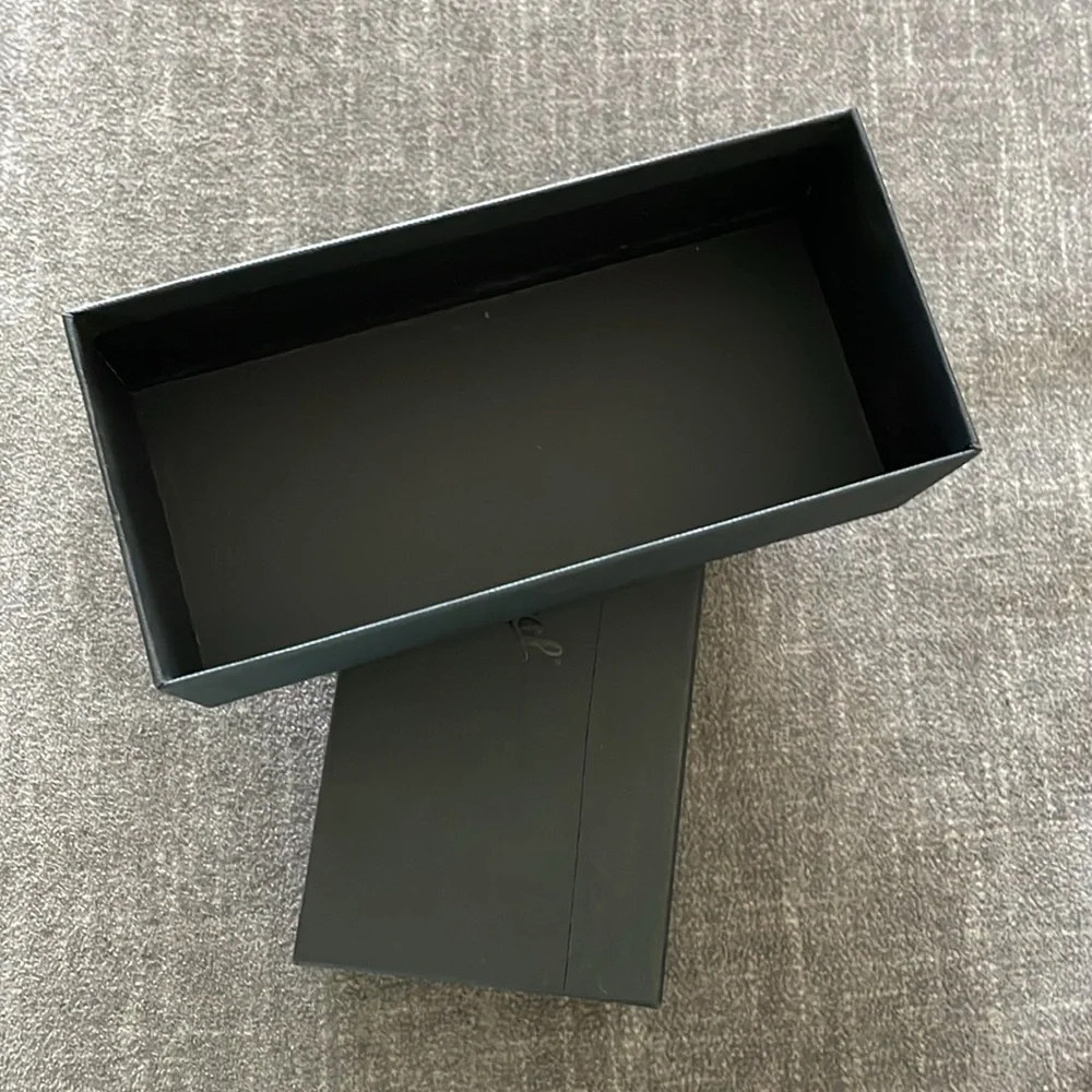 Persol empty sunglasses box‎